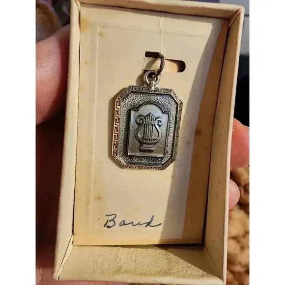 Vintage Florida District Band Contest Blue and Purple Ribbon Brass Medals - Picture 5 of 7